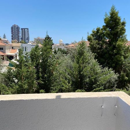 1-Bedroom Apartment With View Limassol Eksteriør billede